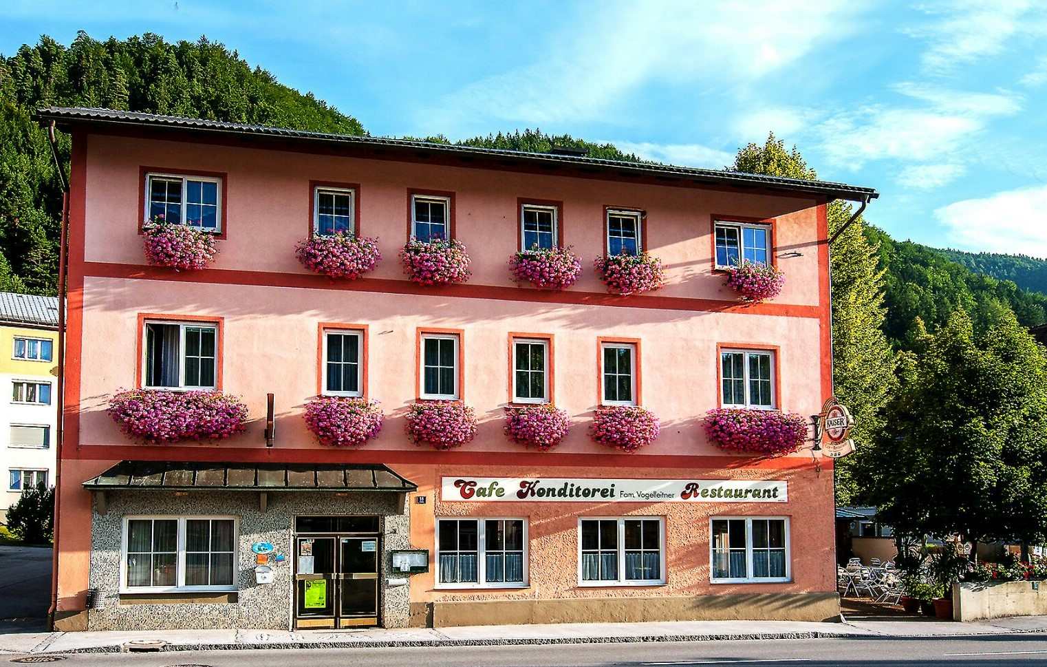 Gasthof Vogelleitner - Café - Konditorei - Restaurant - Fremdenzimmer